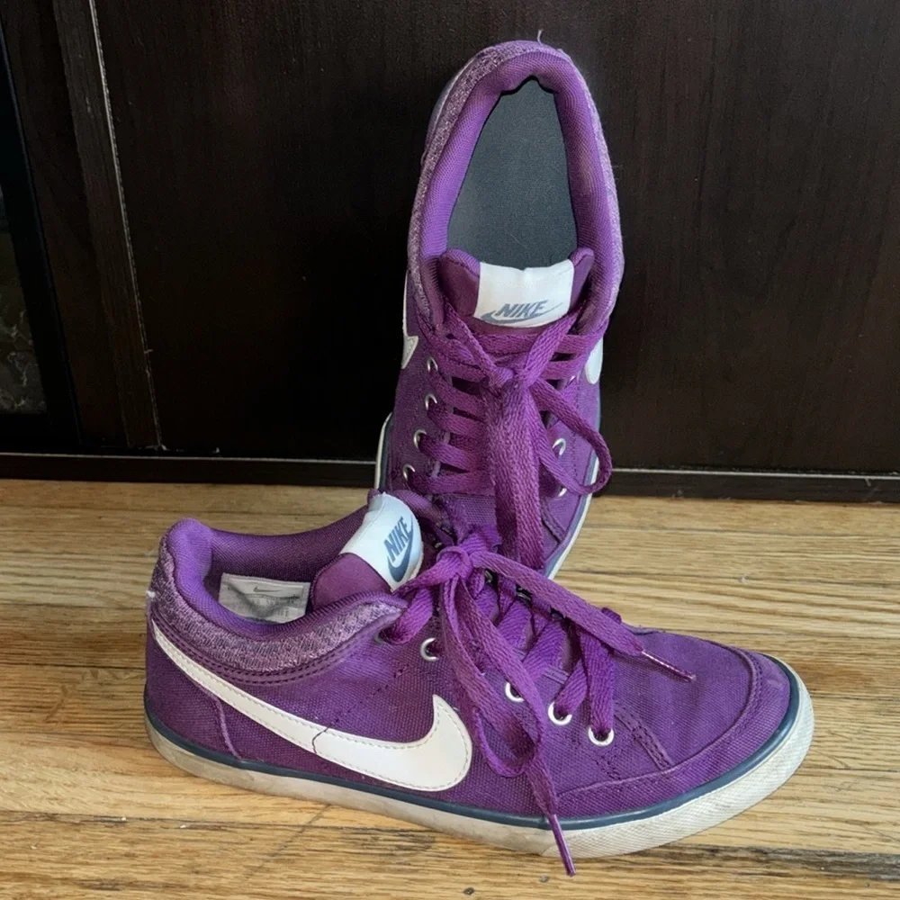 NIKE Womens Purple  Capri III Canvas Skate Sneaker women’s size 6 youth 4.5 - Picture 8 of 11